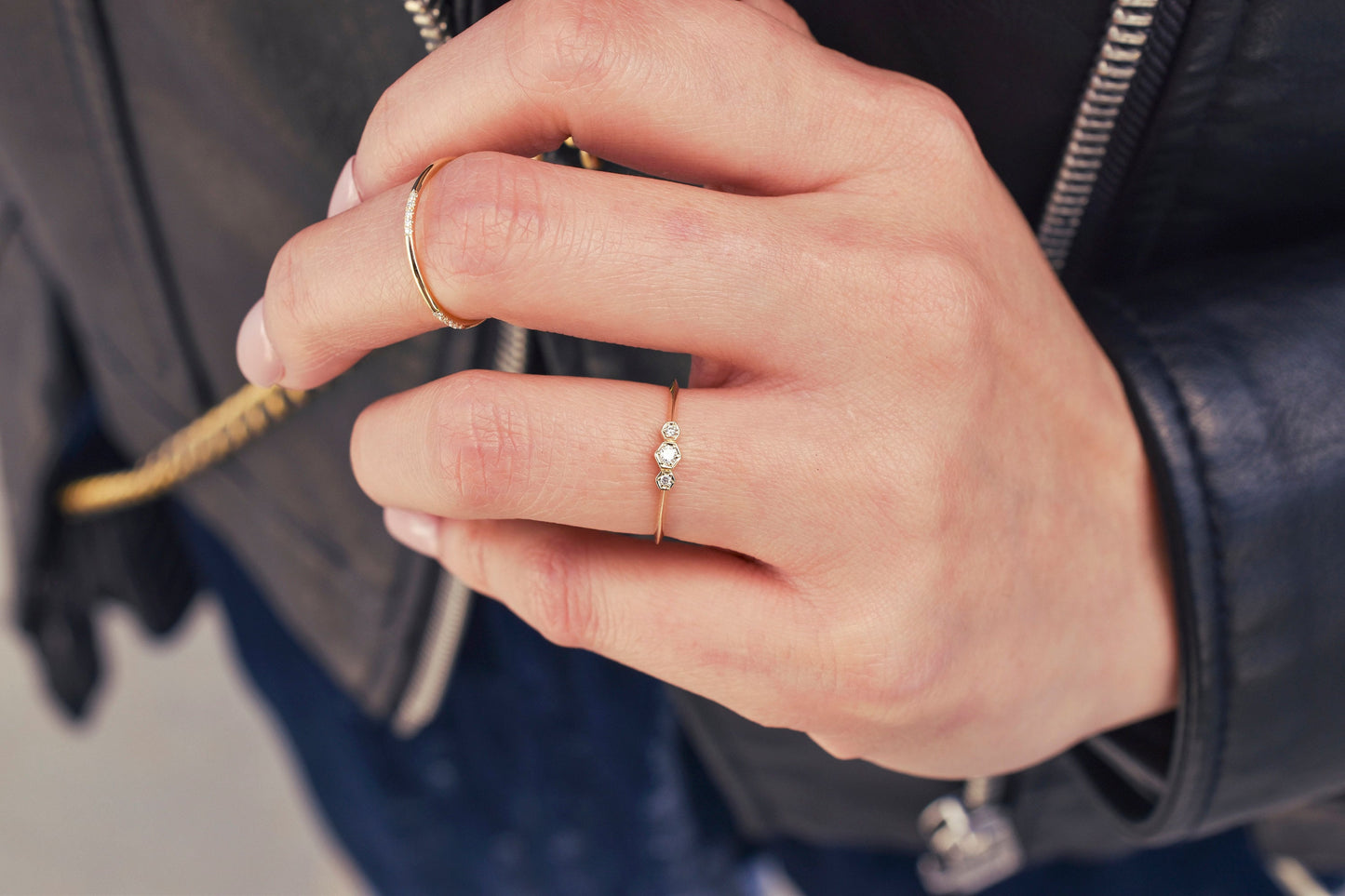 Knife Edge Three Diamond Ring | 14k Lab-Grown